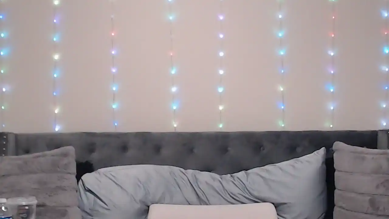 Natalie-star – [Flirt4free] Multi Goal Show Awesome Awesome – 2025-12-15 06:54:37