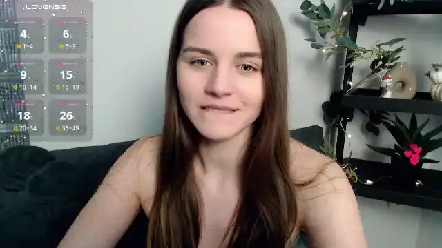 Sexxykittyyy – [Myfreecams] Surprise Playing On Live Webcam Caught On Webcam – 2025-07-08 14:10:51