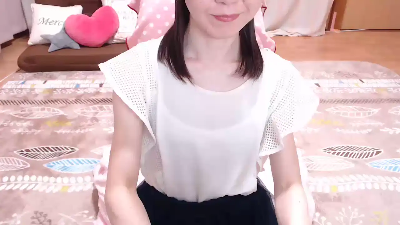 Mmsatsukiyy – [Sakuralive] Closeup Shaved Young Slut – 2026-07-24 03:26:04