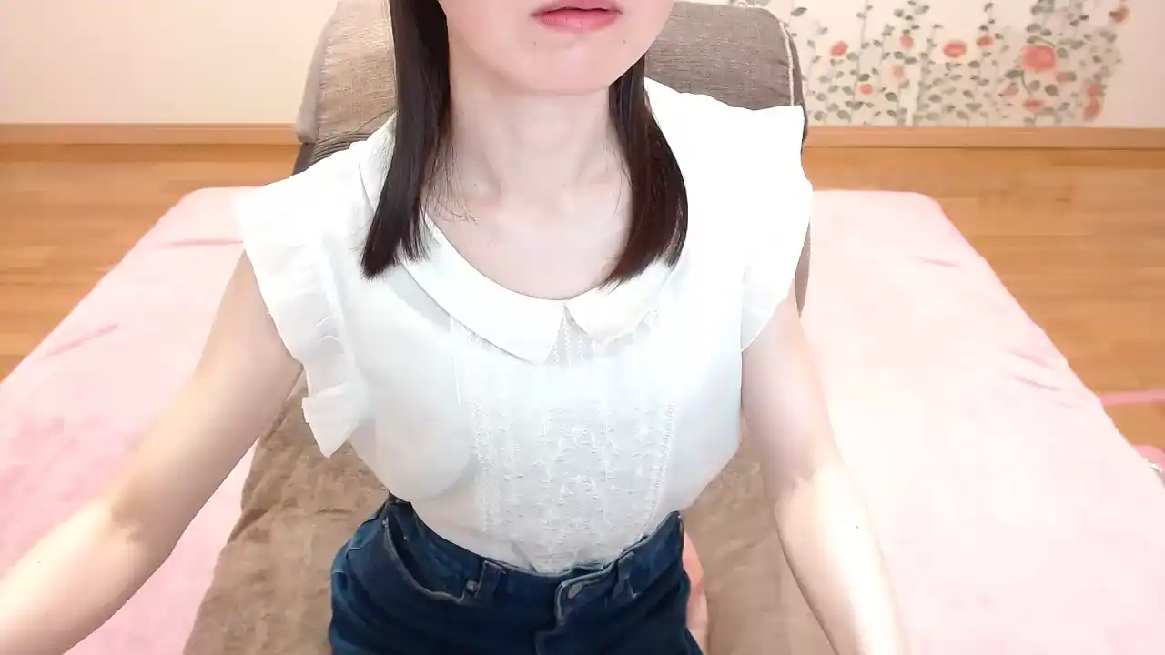 Mmsatsukiyy – [Sakuralive] Young Slut Home Alone Rubbing Pussy – 2025-12-22 20:03:51