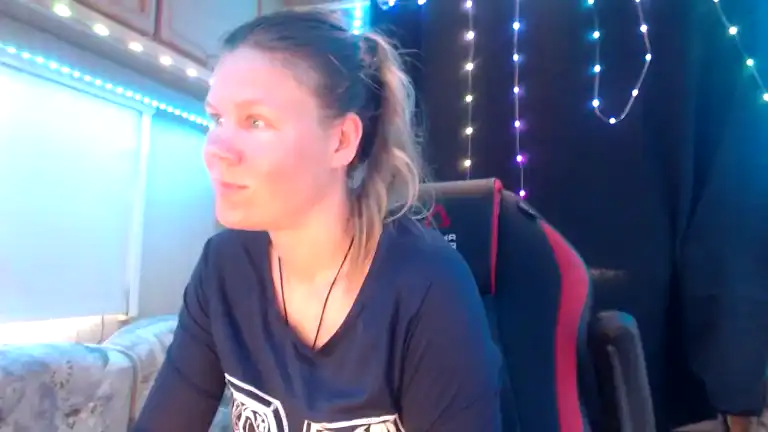 Missmdf – [Streamate] Blowjob Roleplay Awesome – 2025-03-16 20:34:48