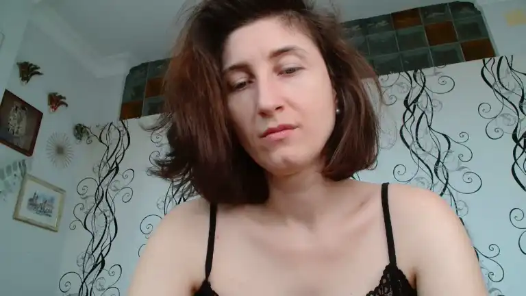 Anri_asatiany – [Streamate] Awesome Gorgeous Pretty Cam Model – 2025-10-18 01:05:45
