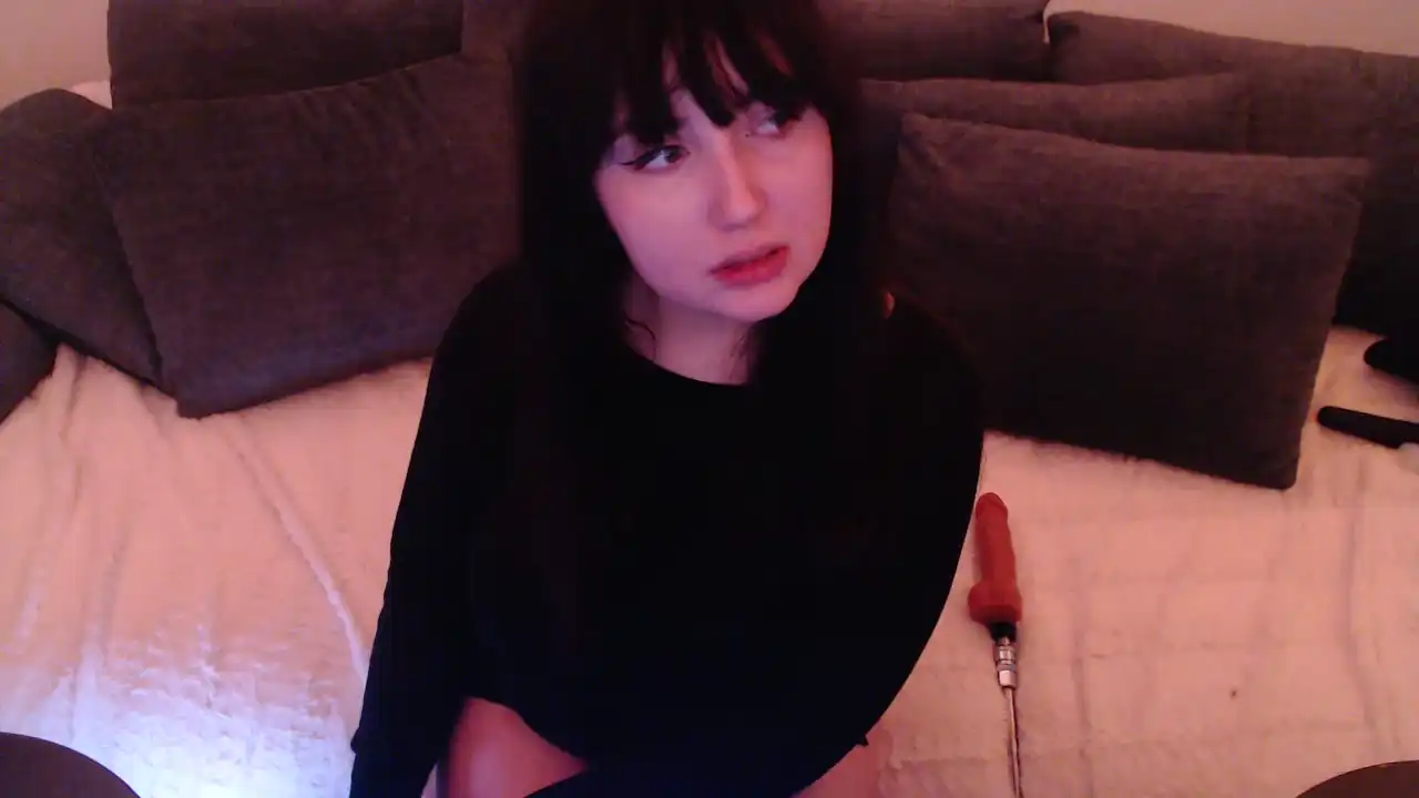 Lynylou – [Stripchat] Masturbate Closeup Camwhores – 2026-05-04 01:30:15