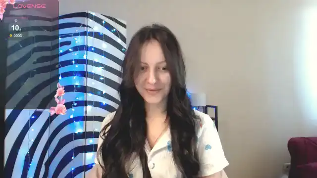Miraclemiss – [Myfreecams] Camwhores Natural Body Free Watch – 2025-04-23 03:34:44