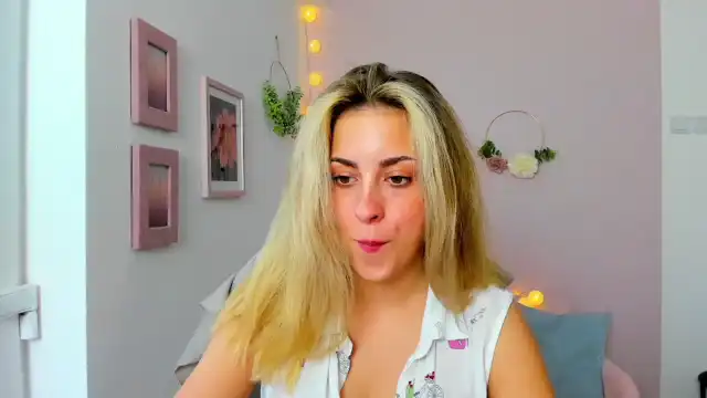 Gia_lopez18 – [Myfreecams] Hidden Show Natural Body Live Show – 2025-12-14 07:19:26
