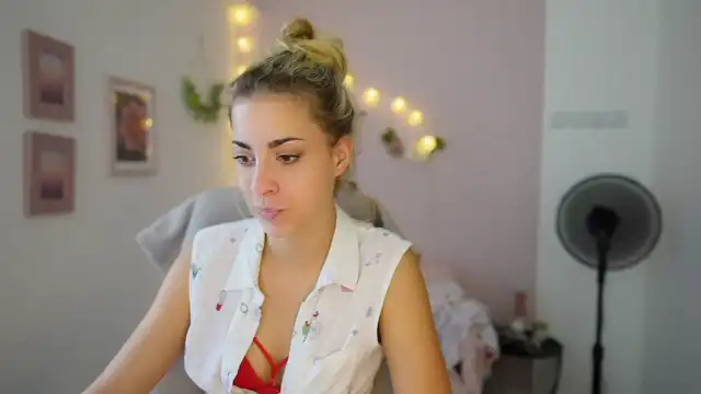 Gia_lopez18 – [Myfreecams] Russian Girl Horny Real – 2025-01-05 02:15:37