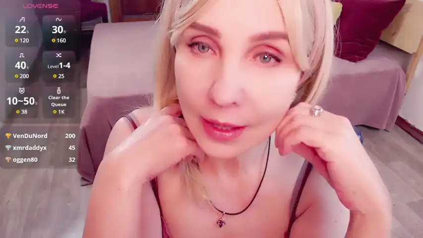 _unique_cam_ – [Stripchat] Closeup Nora Masturbation – 2025-02-10 14:12:35