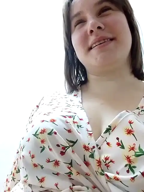 Ladybi – [Xlovecam] Amateur Loves To Masturbated Mom – 2025-04-18 01:12:58