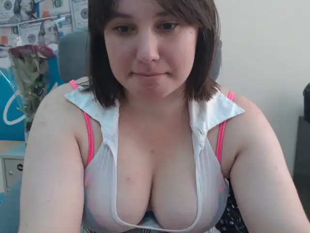 Ladybi – [Xlovecam] Camsex Live Cams Fucks Herself – 2025-07-12 18:37:11