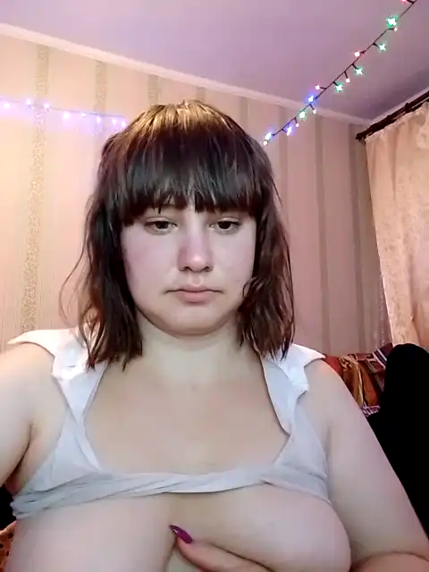 Ladybi – [Xlovecam] Stunning Horny Ass – 2025-04-08 17:07:21