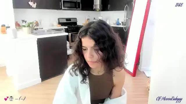 Litty – [Myfreecams] Pvt Cam Clip Free Watch – 2025-03-09 02:22:02