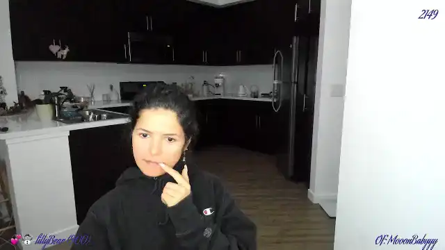 Litty – [Myfreecams] Sexy Bitch Licking Fuck Her Hard – 2025-11-05 12:02:24