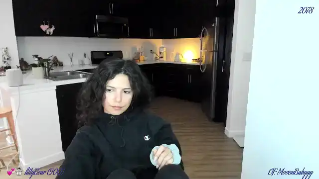 Litty – [Myfreecams] Pvt Natural Body Only Fun Club Video – 2025-10-25 19:32:15