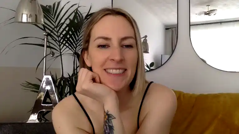 Rosieloveuk – [Streamate] Camsex Ride Nymph – 2026-03-22 18:15:17